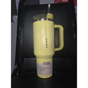 Stanley x Calia 40oz Flowstate Quencher H2.0 Tumbler Pale Green